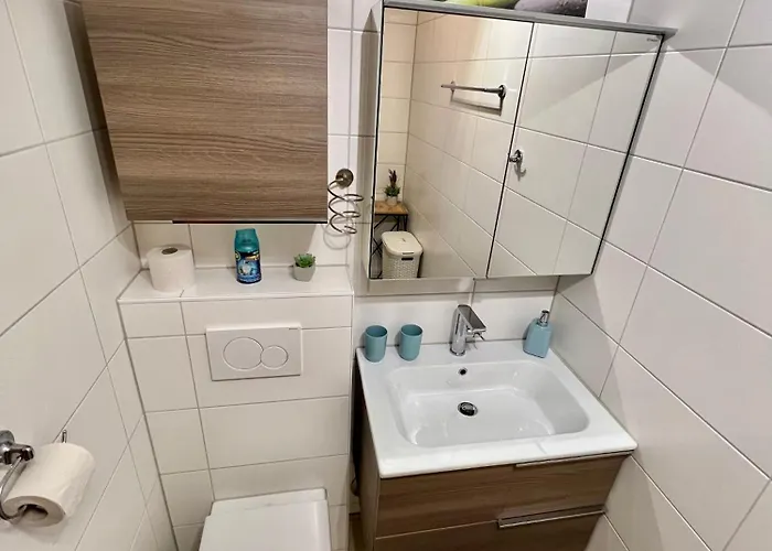 Moderne, 1-zimmer Mit Bergblick *